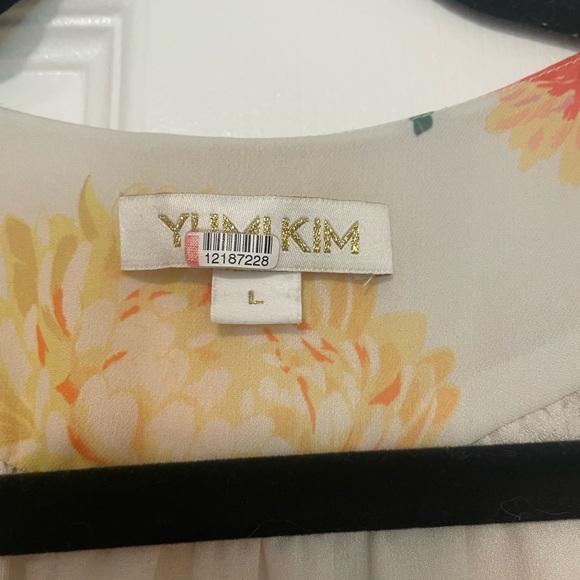 Yumi Kim Santorini Feminine Floral Wrap Dress - Picture 8 of 9